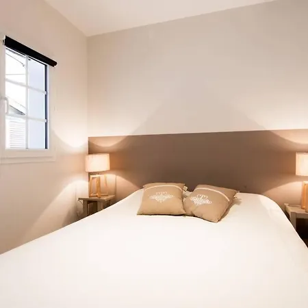 Apartamento Beau T3 *** Pour 2 à 4 Pers Avec Patio Privatif La Couarde-sur-Mer