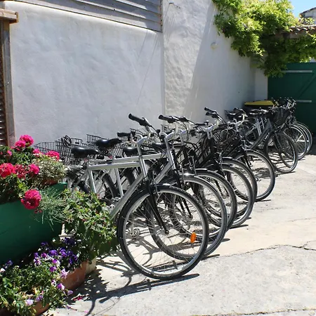 Apartament Beau T3 *** Pour 2 A 4 Pers Avec Patio Privatif